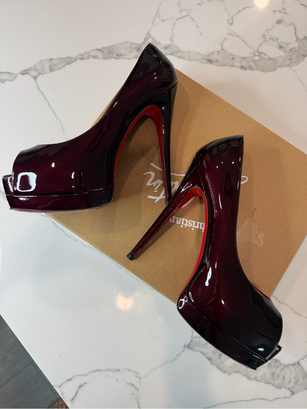 Authentic Rare Christian Louboutin Burgundy Patent Peep-Toe Platform Pumps heel - Picture 2 of 9